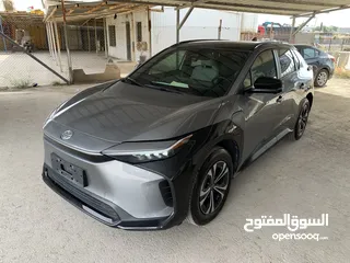  27 تويوتا bz4x 2022 برو فل الفل عداد 14 الف كيلو السياره بحاله الوكاله
