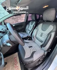  2 فورد فييستا مميزه للبيع كاش فقط