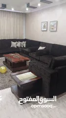  1 طقم كورنر وكاله حالة الجديد غير مدعوك أبدآ 9 مقاعد ممتاز جدآ