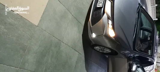  4 TOYOTA COROLA 2019