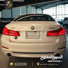  3 BMW 530 i  2019