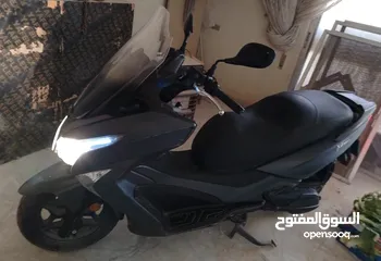  2 سكوتر KYMCO 300cc