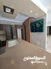  15 شقة فاخرة سوبر ديلوكس في أرقى ضاحية الأمير راشد أرضي مع ترس واسع