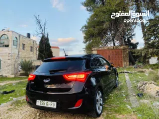  4 هونداي i30 فل اوتمات2013 فل فل اضافات  والفحص نخب النخب الله يبارك لصاحب النصيب