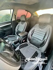  4 سكودا رمش برايفت  2011