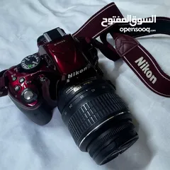  1 كاميرا نيكون D5200