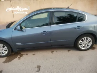  2 نيسان التيما هاببرد 2011