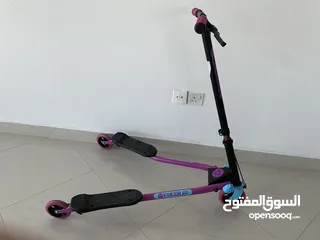  4 Scooter للبيع