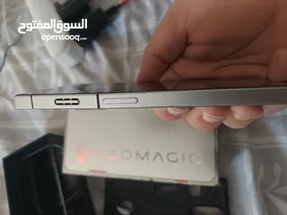  4 ZTE nubia red magic 8s pro