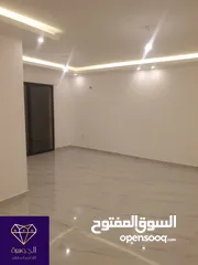 13 شقة أرضية فخمه ومميزة جديدة لم تسكن لقطه وبسعر مغري جداااا عرض خاص للبيع في أرقى مناطق خلدا