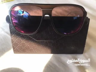  3 نظاره ماركه Gucci  اصليه  ايطاليه مع علبتها الاصليه ايضا