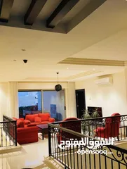  10 فيلا متلاصقه للبيع في اجمل مواقع واعلى نقطه في ظهير بناء شخصي وليس تجاري