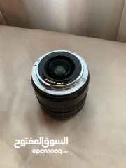  12 عدسات و اكسسوارات كانون