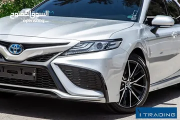  22 تويوتا كامري سبورت باكيج 2023 كلين تايتل بطاريه ليثيوم شبه زيرو ممشى 7 الاف