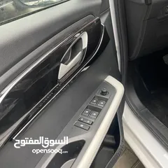  5 JMEV3 HATCHBACK 2022
