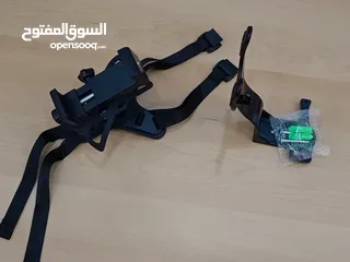  17 خوذت LS2   حجم XL  الون كاتم  جديده مع مستلزمات 3 اقنعه للوجه مع ستاند للكمره وجوال. وعلاقه للخوذه
