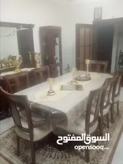  4 طاولة سفرة ثمانية مقاعد بحال الجديد موديل ثقيل خشب زان صنف ممتاز
