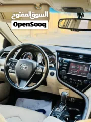  10 TOYOTA CAMRY 2019 GLE