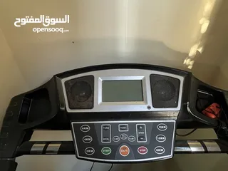  3 جهاز مشي امريكي مستعمل استعمال منزلي.