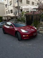  4 تيسلا 2020 بيرفورمنس Dual Motor اعلى موديل فحص كامل B+ لون خمري مميز استعمال شخصي