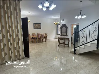  3 بيت مستقل للبيع