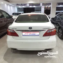  5 Lexus LS600 (Hybrid) Large - 2010 for sale in Excellent Condition