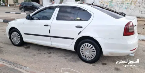  4 سكودا اوكتافيا 2012