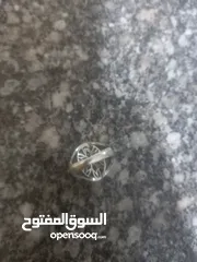  1 ساعة اومكس وساعه مني فوكس وخاتم فضه اصلي