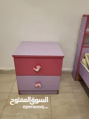  4 غرفة نوم أطفال عدد 2 خشب لاتيه بحالة ممتازة
