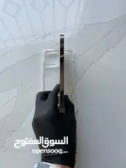  4 للبيع بحال الوكاله.   iPhone 13pro max  ايفون 13برو  ماكس  لون رمادي مميز  متوفر اكثر من لون