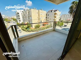  19 شقة فارغة للايجار طابق ثاني- الرونق - 200م -(1126)