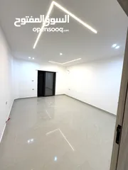  12 شقة مميزة موقع مميز