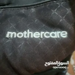  2 عربية توأم بجانب بعض ماركة مذر كير