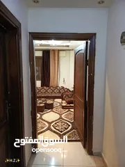  3 شقة مميزة للبيع بسعر مميز وبموقع حيوي وقريب من جميع الخدمات