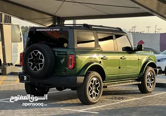  4 Ford bronco