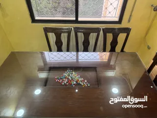  7 طاولة سفرة + بيرو