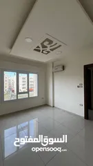  13 شقة في كمباوند