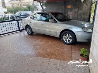  5 Daewoo Leganze 2002