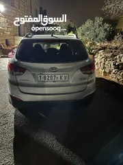  4 هونداي توسان