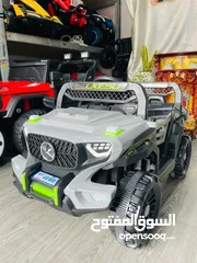  5 السياره الجيب تحمل طفل حتي 6او7سنوات