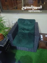  4 مرجيحة عش البلبل و كنبتين مفرد للبيع المستعجل