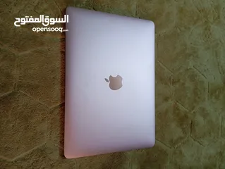  7 ماك بوك آبل