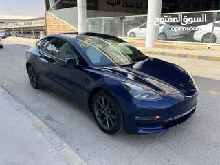  5 Tesla model3 2023