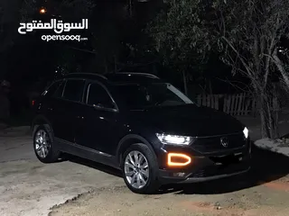  1 VW T-ROC 2022