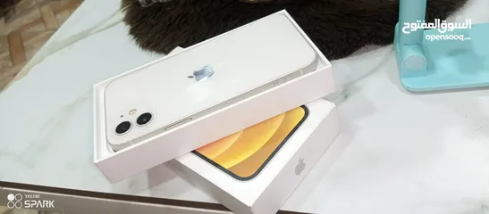  3 ايفون 12 عادي بطريه 79 بحاله الوكاله معو كرتونه 64 جيجا مغير شاشه نضيفه للبيع او للبدل
