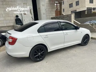  5 سكودا رابيد 2013 السياره بصلاه عنبي