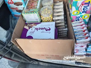  1 مطلوب شريك لمشروع شغال وقائم لتوزيع السكاكر والشبس والعصير على مقاصف المدارس والروضات والمحلات