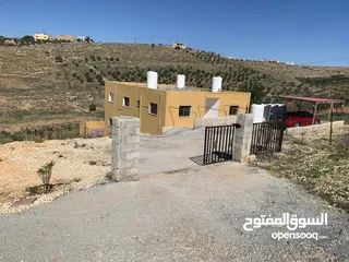  1 منزل ومزرعة للبيع في منطقة المريجمة-مادبا