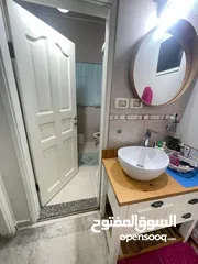  6 شقة طابق اول عدد الشقق بالعمارة 4 شقق