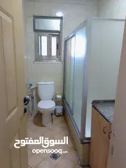  13 استوديو مفروش للإيجار – شريك واحد فقط
